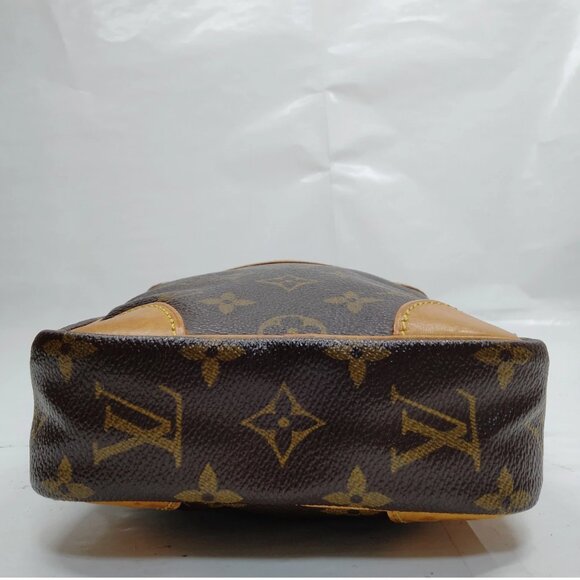 Louis Vuitton LV Shoulder Bag Danube Brown Monogram -Unisex - Picture 8 of 11